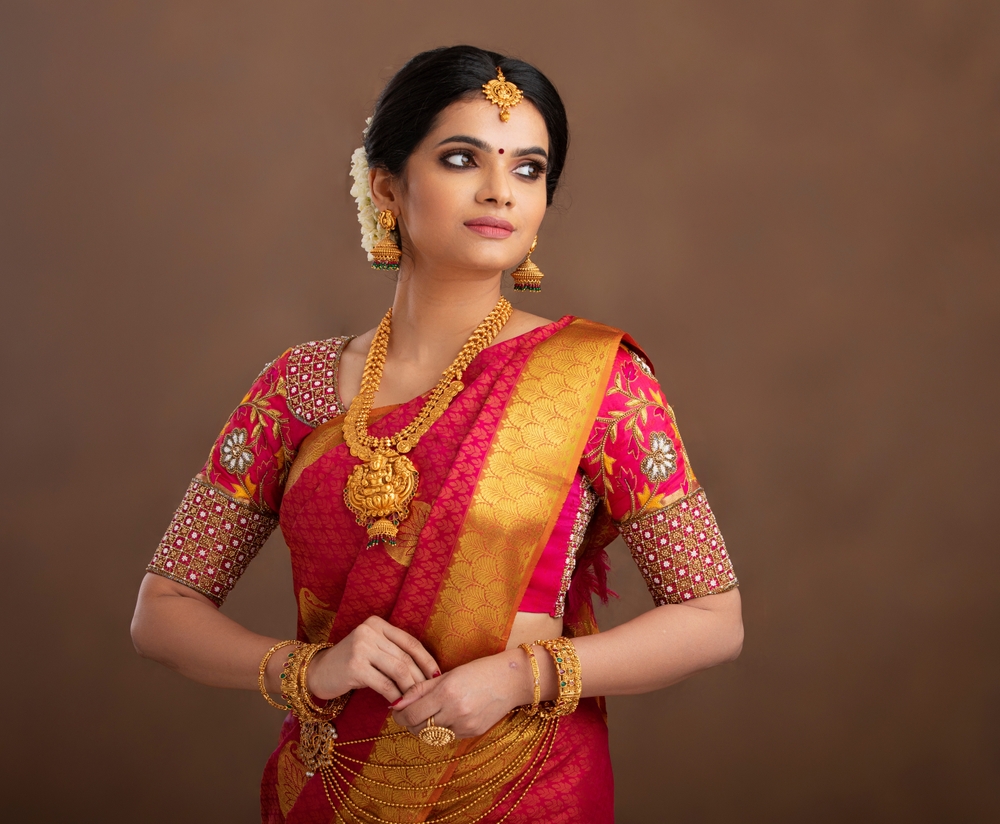 7 Must-Know Secrets for Styling Your Kanjeevaram Wedding Sarees Like a Royal Bride!
