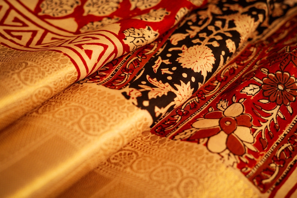 From Rituals to Receptions: Why Kanjeevaram South Indian Bridal Saree Wins Every Time