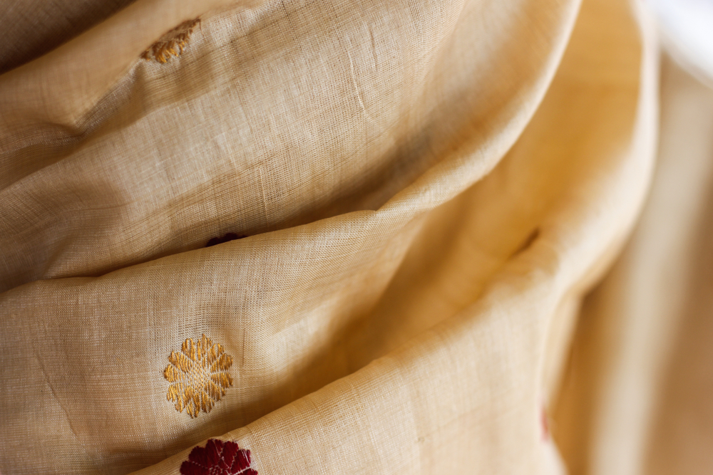 7 Mistakes to Avoid When Shopping for Bridal Sarees in Bangalore